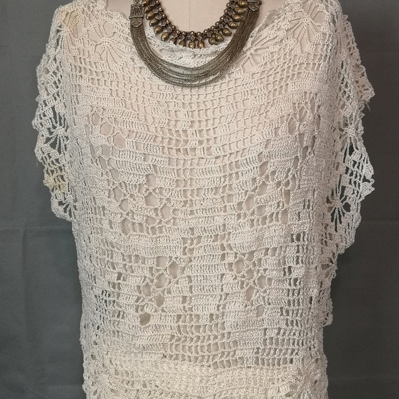 Upcycled Western Heritage Praire Crochet Lace High Low Top ***Host Pick*** - Picture 12 of 12